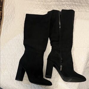 Elegant Black Knee-High Women's Boots 10